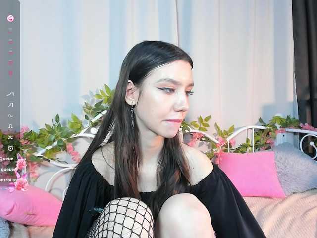 Amelia-skyy's BongaCams show and profile