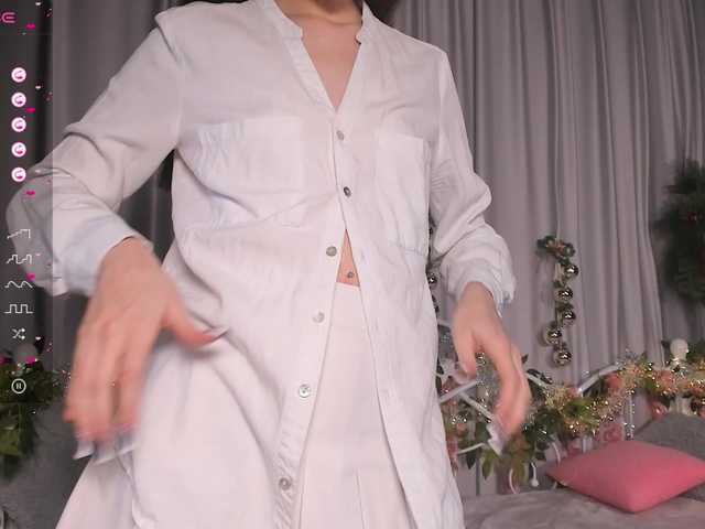 Amelia-skyy's BongaCams show and profile