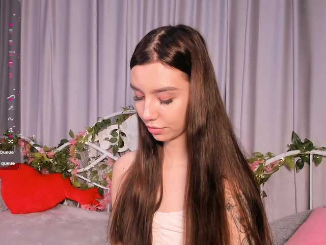 Amelia-skyy — doggy pose in panties 5 minLush! make me cum, darling)Lovens works))