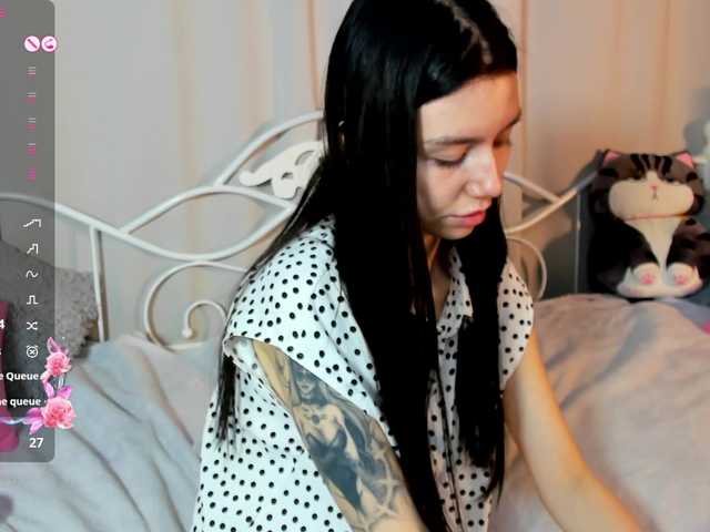 Amelia-skyy's BongaCams show and profile