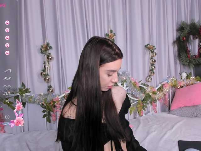 Amelia-skyy live cam