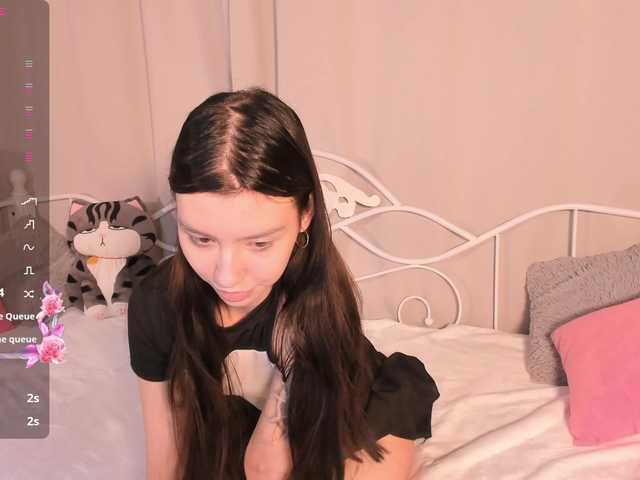 Amelia-skyy's BongaCams show and profile