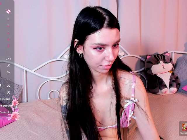 Amelia-skyy's BongaCams show and profile