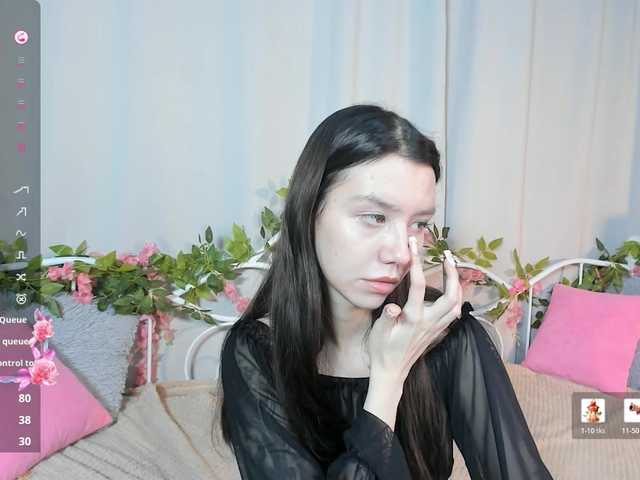 Amelia-skyy's BongaCams show and profile
