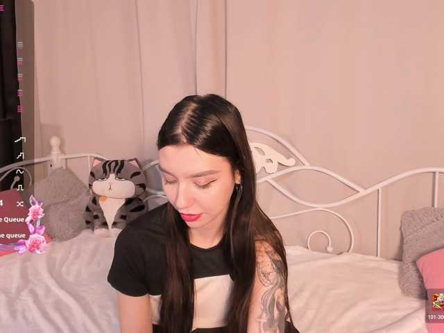 Amelia-skyy's BongaCams show and profile