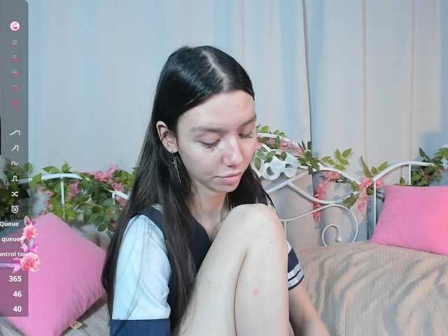 Amelia-skyy's BongaCams show and profile