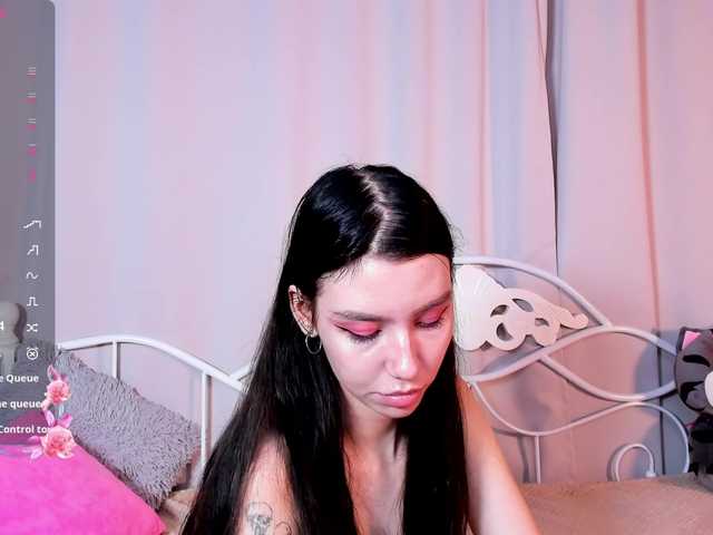 Amelia-skyy's BongaCams show and profile