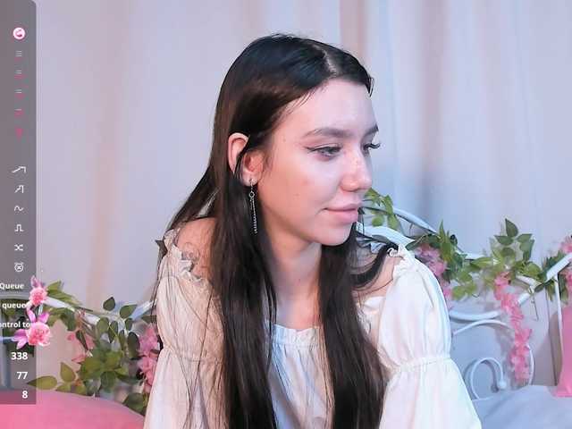 Amelia-skyy's BongaCams show and profile