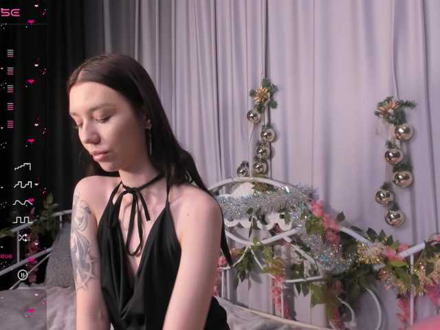 Amelia-skyy's BongaCams show and profile