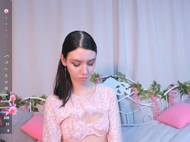 Amelia-skyy's BongaCams show and profile