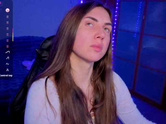 anya_madlove webcam