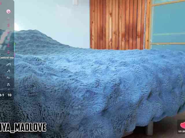 anya_madlove webcam