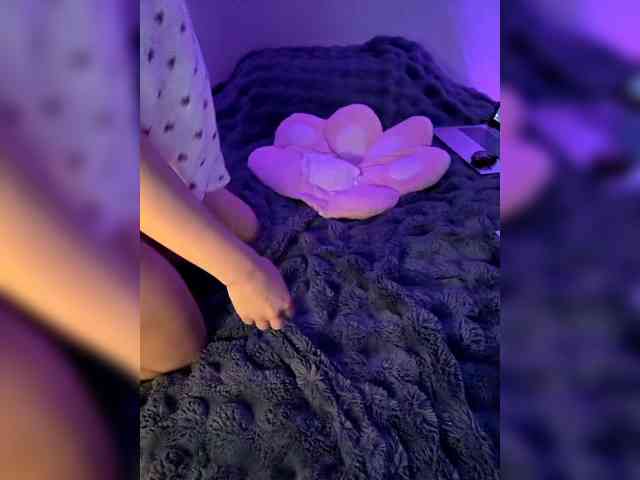 anya_madlove webcam