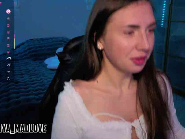 anya_madlove webcam