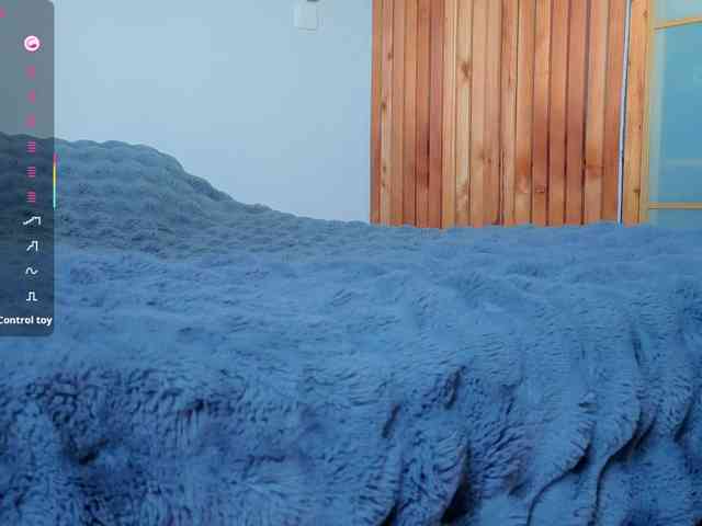 anya_madlove webcam
