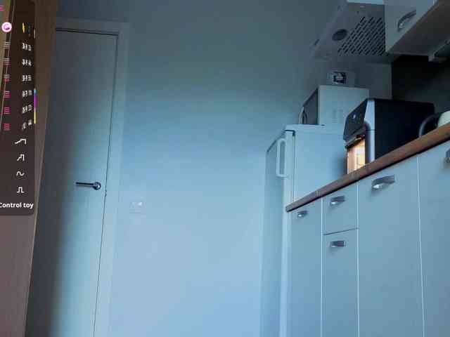 anya_madlove webcam