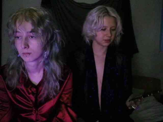 Nagito_Komaeda webcam