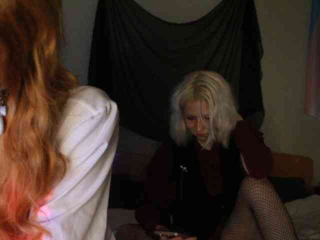 Nagito_Komaeda webcam