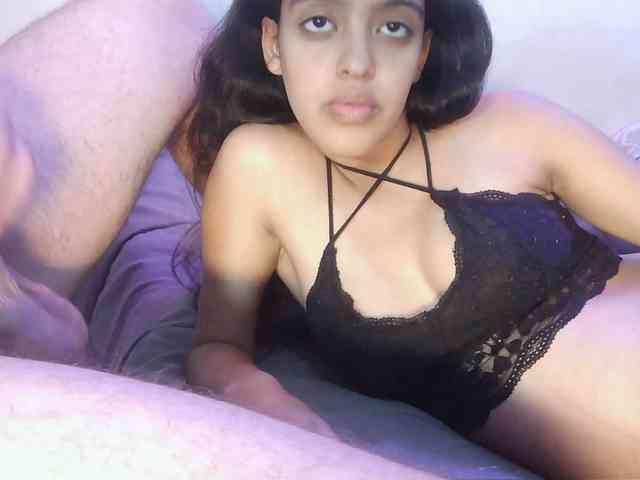 pocahontasb1 Live Webcam on BongaCams