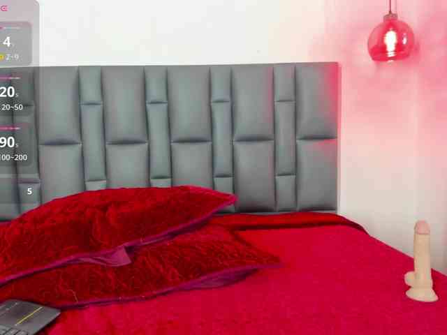 Keila-thompson webcam