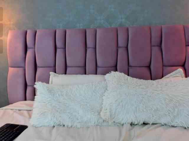 Keila-thompson webcam