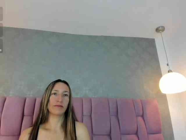 Keila-thompson webcam