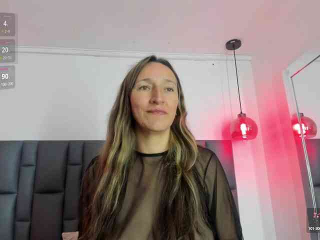 Keila-thompson webcam
