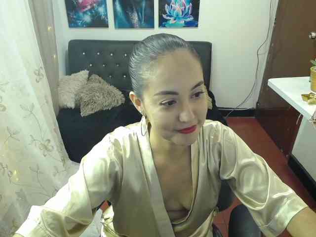 Shirlyrojas webcam