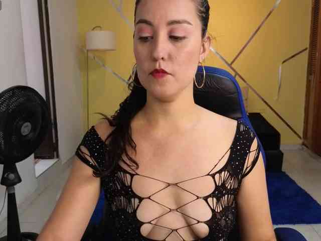 Shirlyrojas webcam