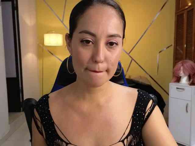 Shirlyrojas webcam