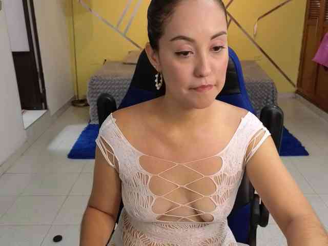 Shirlyrojas webcam