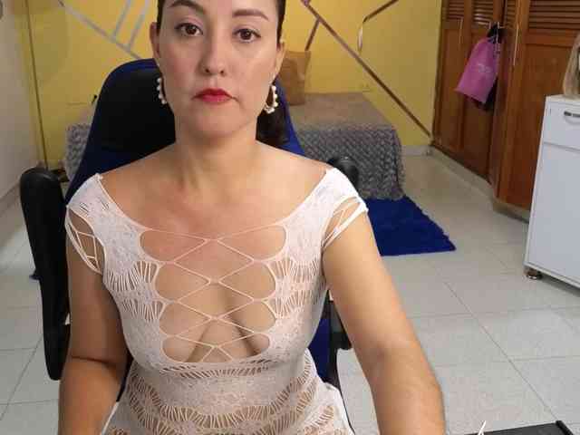 Shirlyrojas webcam