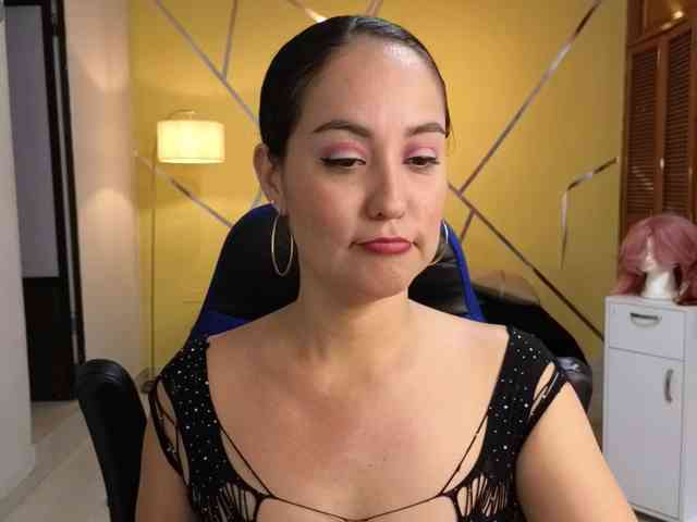 Shirlyrojas webcam