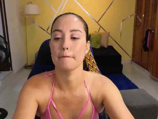 Shirlyrojas webcam