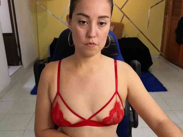 Shirlyrojas webcam
