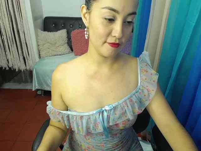 Shirlyrojas webcam