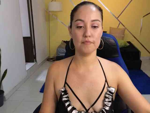 Shirlyrojas webcam