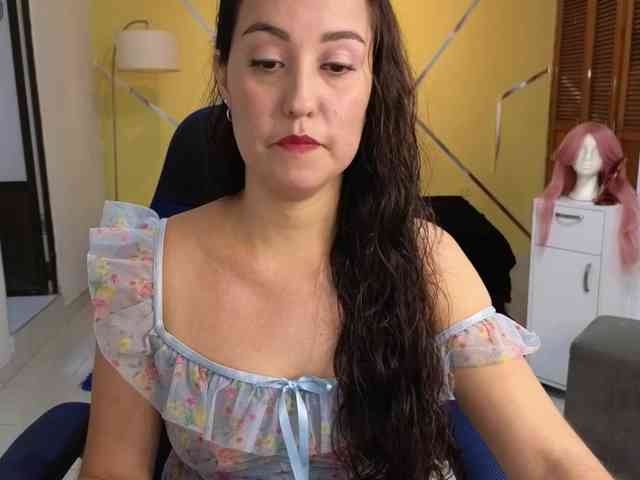 Shirlyrojas webcam