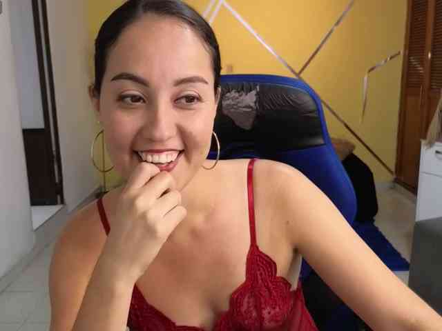 Shirlyrojas webcam