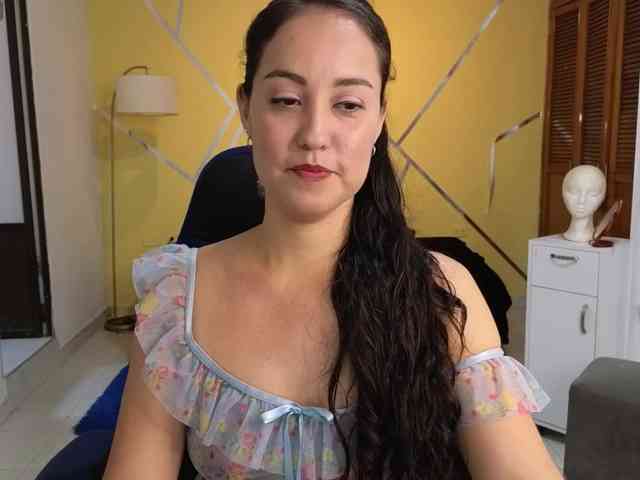 Shirlyrojas webcam