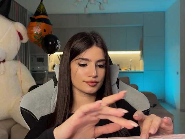 Sofi-Mi from BongaCams