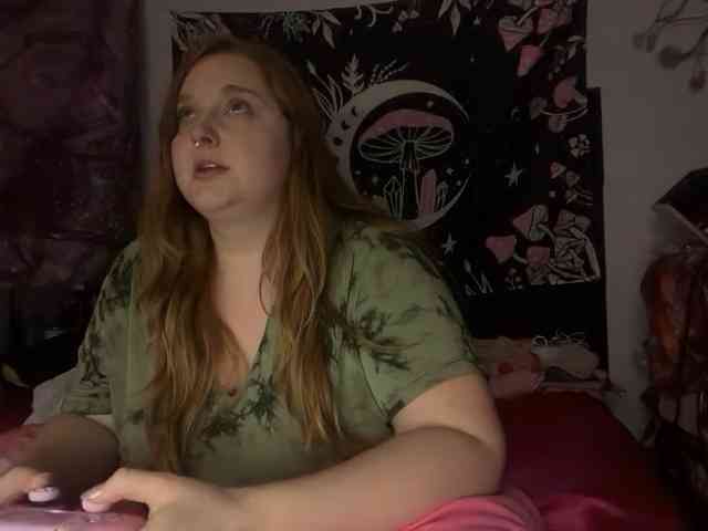 thickgingergoddess webcam