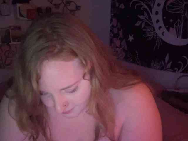 thickgingergoddess webcam