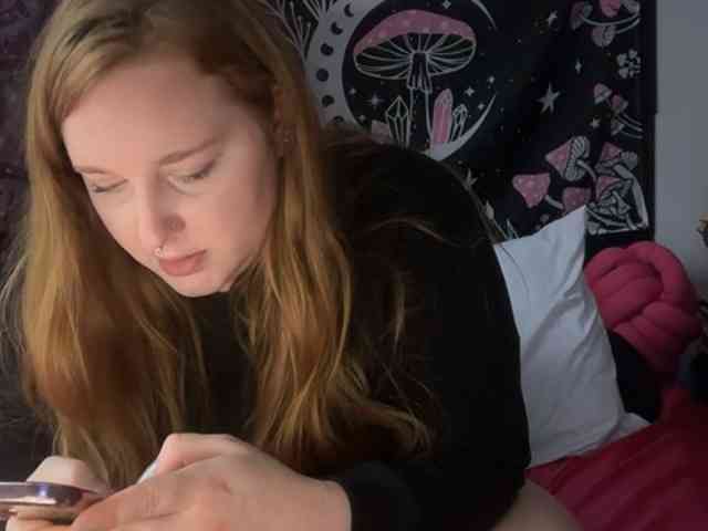 thickgingergoddess webcam