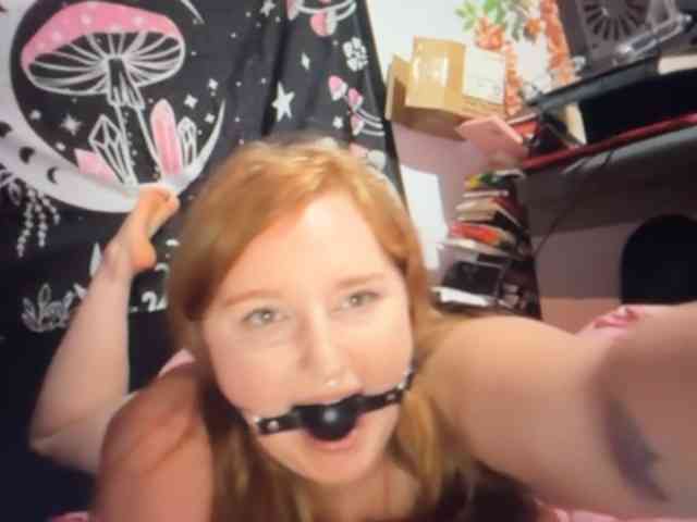 thickgingergoddess webcam