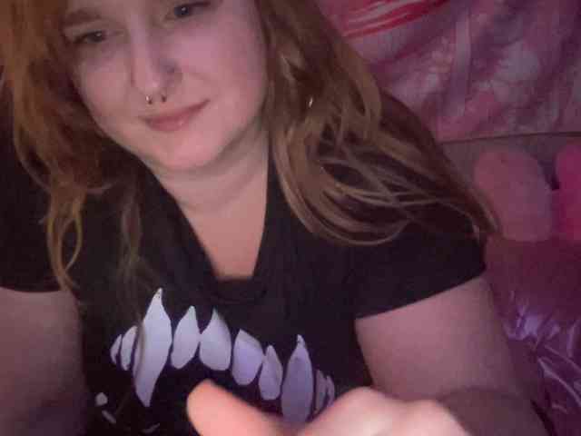 chat on live Thickgingergoddess