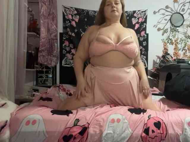 thickgingergodde... Live Webcam on BongaCams