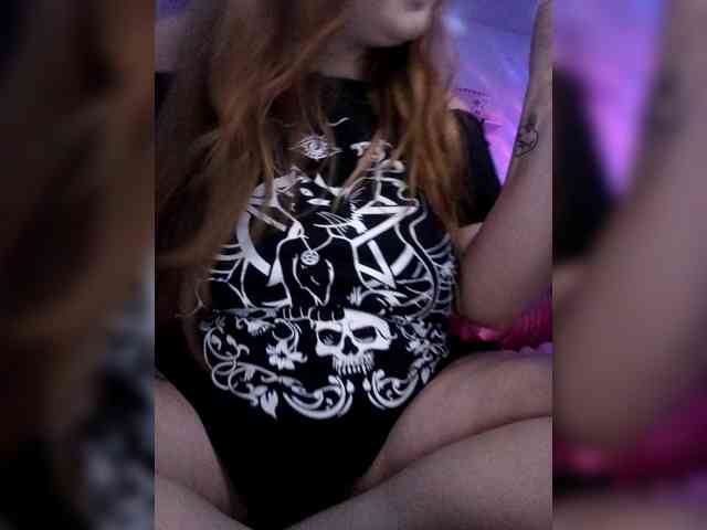 thickgingergoddess webcam