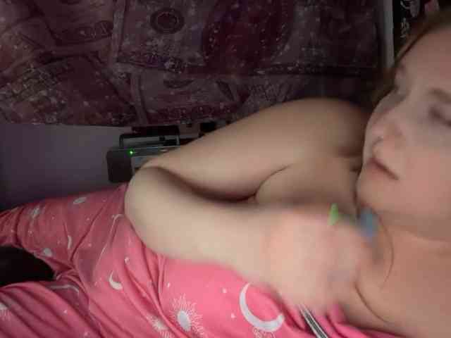 thickgingergoddess webcam