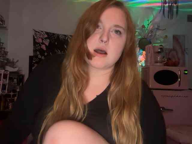 thickgingergoddess webcam